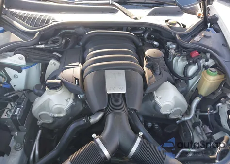 2016 Porsche Panamera 4 z USA, uszkodzony, nr VIN WP0AA2A74GL006675